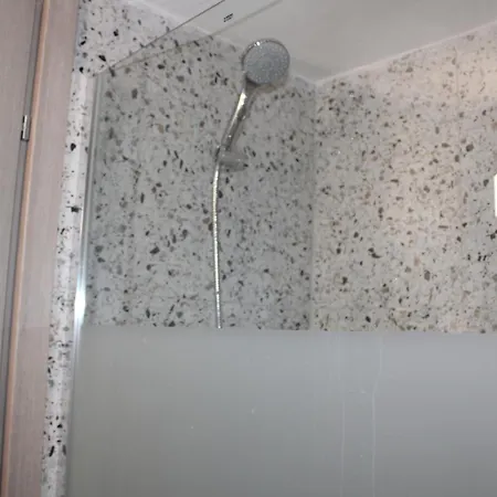 Apartment Themis 16 *