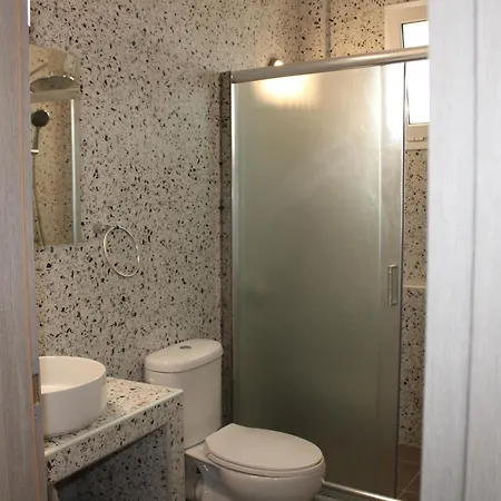 Apartment Themis 16 *